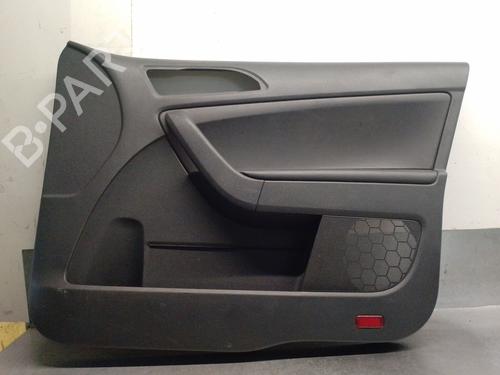 Forreste højre beklædning SKODA YETI (5L) 2.0 TDI (140 hp) 31832295