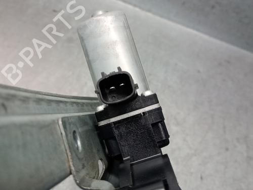 Rudehejsemekanisme venstre bagtil RENAULT CAPTUR I (J5_, H5_) 1.5 dCi 90 (J5N4, J5M5, J5MW, J5M6, J5AL, J5AJ) | BP30832419C24