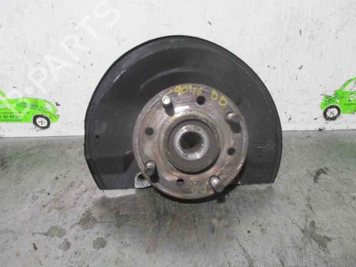 Used Right front steering knuckle MITSUBISHI CARISMA (DA_) 1.9 DI-D (DA5A) (115 hp) 4445385