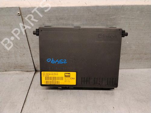 Used Fuse box Fuse box 35799992 35799992