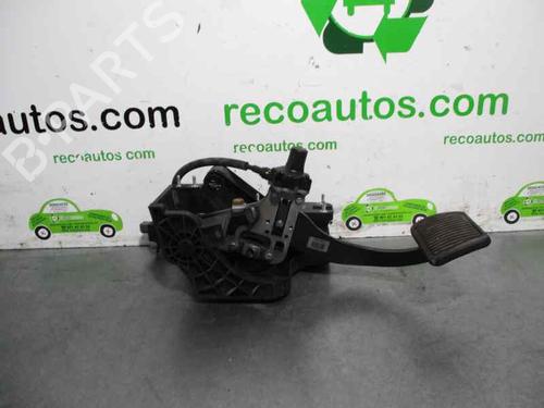 Used Pedal KIA CARNIVAL / GRAND CARNIVAL III (VQ) 2.9 CRDi (185 hp) 2110834