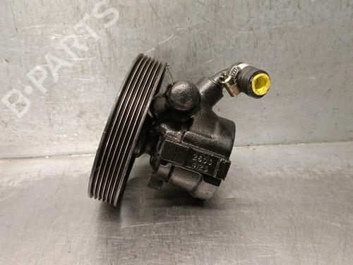 Used Steering pump Steering pump PEUGEOT 306 Hatchback (7A, 7C, N3, N5) 2.0 XSi (121 hp) 33887466 33887466