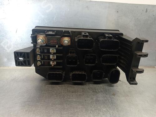 Fuse box JAGUAR X-TYPE I Estate (X400) 2.0 D | BP22984605E1 