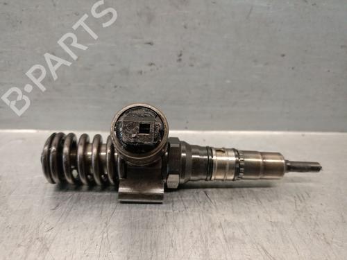 Used Injector AUDI A4 B7 (8EC) 2.0 TDI 16V (140 hp) 30645214