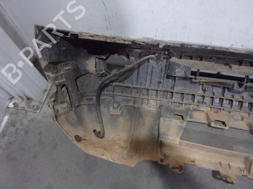 Front bumper LAND ROVER DISCOVERY III (L319) 2.7 TD 4x4 | BP17197023C7 