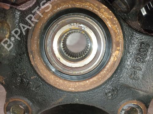 Left front steering knuckle OPEL MERIVA A MPV (X03) 1.7 CDTI (E75) | BP29851168M25