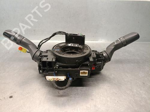Headlight switch TOYOTA COROLLA Saloon (_E21_) 1.8 VVTi Hybrid (ZWE211, MZEA12) | BP38729137I24 - Image 4