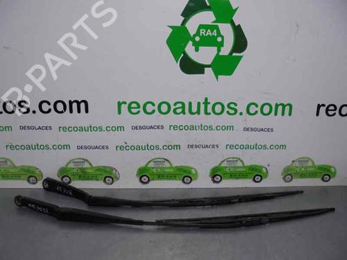 Used Front windshield wiper arm BMW X3 (E83) xDrive 20 d (177 hp) 3470343
