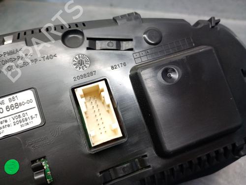 Instrument cluster CITROËN DS5 2.0 HDi 200 Hybrid4 All-wheel Drive | BP28010268C47 