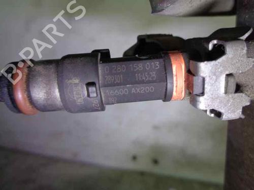 Injection rail NISSAN MICRA III (K12) 1.4 16V | BP7645142M98 