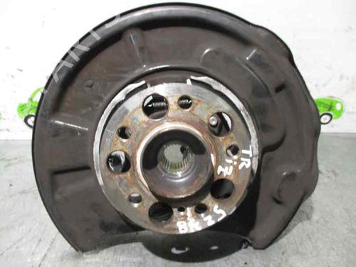Used Left rear steering knuckle MERCEDES-BENZ E-CLASS (W211) E 240 (211.061) (177 hp) 2313707