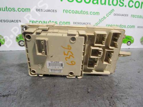 Fuse box TOYOTA AVENSIS Estate (_T25_) 2.0 D-4D (CDT250_, CDT250R) | BP2305205E1 