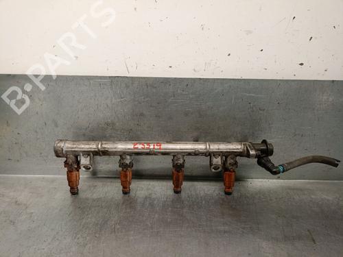 Used Injection rail Injection rail 28975984 28975984