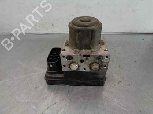 Used ABS pump TOYOTA COROLLA Verso (_E12_) [2001-2007]  6447577