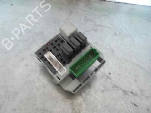 Fuse box OPEL MERIVA A MPV (X03) 1.7 DTI (E75) | BP2332756E1 