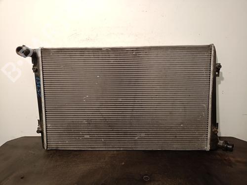 Used Water radiator Water radiator 36529756 36529756