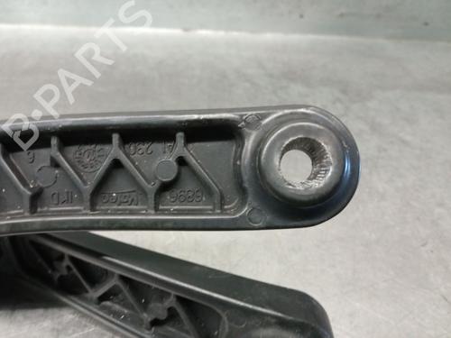 Front windshield wiper arm AUDI Q3 (8UB, 8UG) 2.0 TDI | BP29427835C143