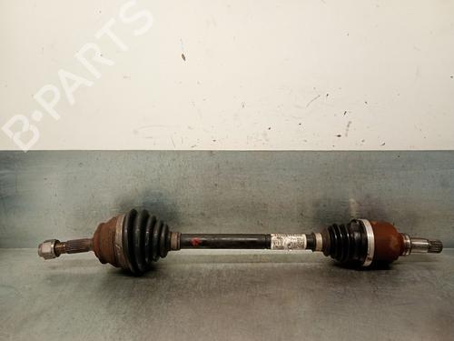 Used Left front driveshaft CITROËN C4 CACTUS 1.2 VTi 82 (82 hp) 26556354