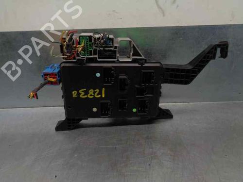 Fuse box FORD MONDEO III (B5Y) 2.5 V6 24V | BP7889007E1 