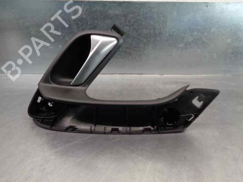 Used Rear right interior door handle VW POLO V (6R1, 6C1) 1.2 TSI 16V (90 hp) 7638191
