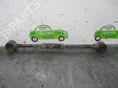 Used Right rear suspension arm KIA CARENS II MPV (FJ) [2002-2013]  4221232