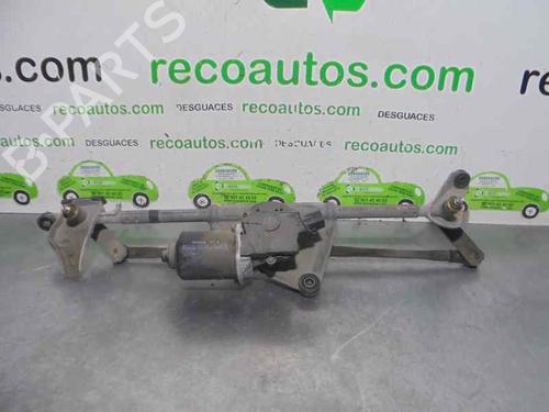 Used Front wiper motor TOYOTA RAV 4 II (_A2_) [2000-2005]  12187437