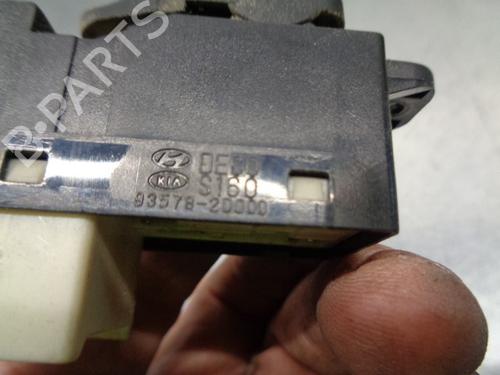 Right rear window switch HYUNDAI TERRACAN (HP) 2.9 CRDi | BP13622540I28 