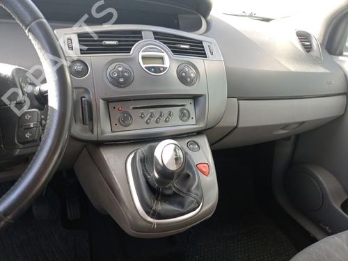 Feu de pare-chocs arrière gauche RENAULT SCÉNIC II (JM0/1_) 1.5 dCi (JM02, JM13) | BP29745581C81 