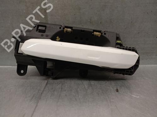 Used Rear left exterior door handle Rear left exterior door handle 39170922 39170922