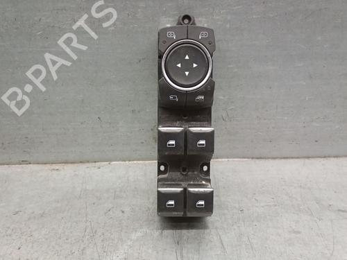BP29617613I27 main image