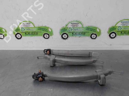 Used Front right interior door handle KIA CERATO I Saloon (LD) 1.6 (105 hp) 3216182