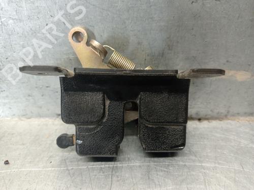 Used Tailgate lock MAZDA XEDOS 6 (CA) 1.6 16V (107 hp) 27392013