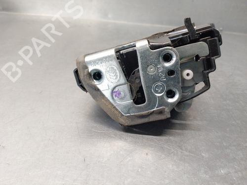 Rear left lock TOYOTA AURIS (_E18_) 1.8 Hybrid (ZWE186_, ZWE186R) | BP15421905C100 