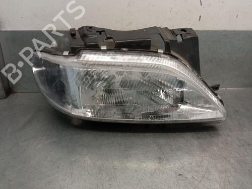 Used Right headlight CITROËN XSARA (N1) 1.9 TD (90 hp) 27717422