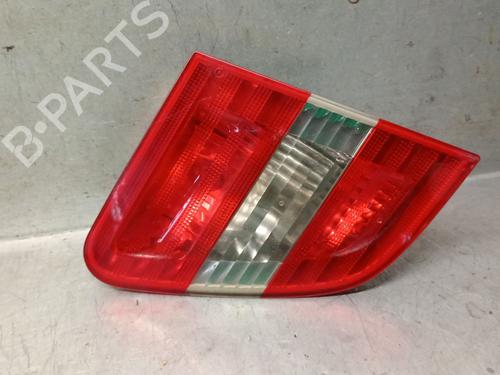 left-tailgate-light-mercedes-benz-b-class-sports-tourer-w245-2005-2006-2007-2008-2009-2010-2011-27204697 main image