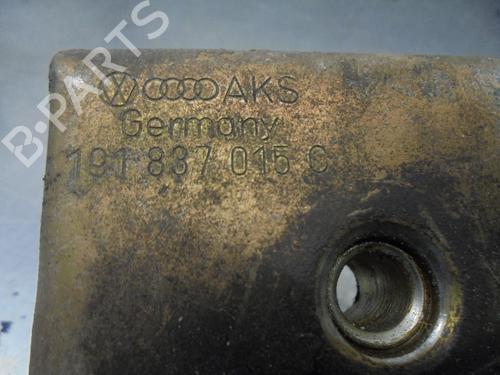 Front left lock VW GOLF II (19E, 1G1) 1.8 | BP17363866C98 