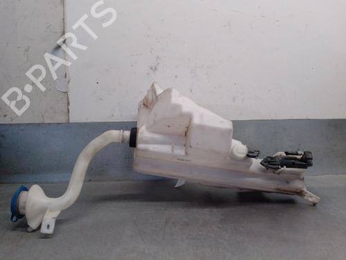 Used Windscreen washer tank VOLVO XC90 II (256) D5 AWD (235 hp) 32301558