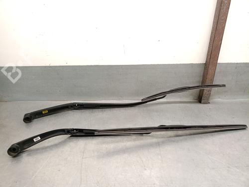 Front windshield wiper arm HYUNDAI TUCSON (TL, TLE) 1.7 CRDi | BP29616462C143 