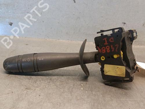 Used Headlight switch NISSAN PRIMASTAR Van (X83) 1.9 dCi 80 (82 hp) 33045712