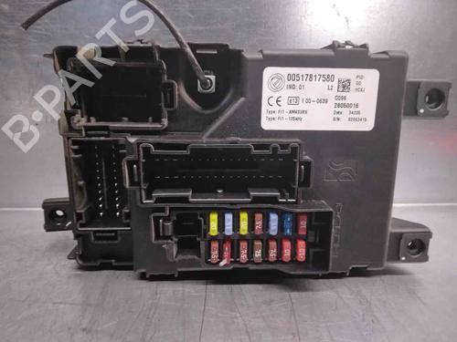 Used Fuse box FIAT GRANDE PUNTO (199_) 1.4 (199AXB11, 199AXB1A, 199BXB1A, 199AXL1A) (77 hp) 9365684