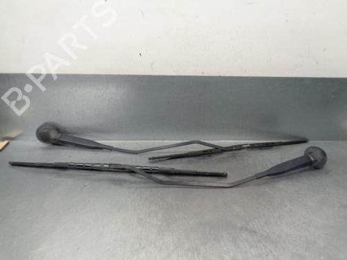 Used Front windshield wiper arm SMART CITY-COUPE (450) 0.7 (450.352, 450.353) (61 hp) 13252260