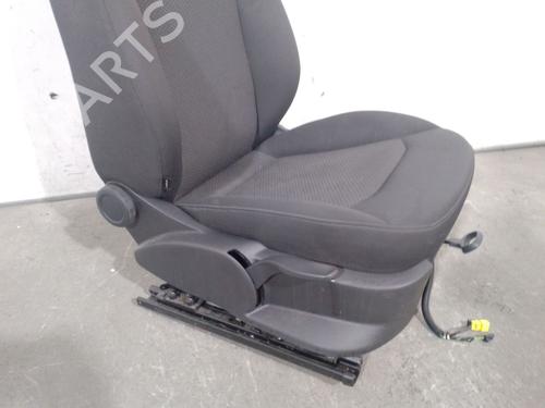 Right front seat AUDI A1 Sportback (8XA, 8XF) 1.4 TDI | BP31378604C16 