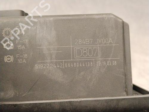 Fuse box RENAULT KOLEOS I (HY_) 2.0 dCi (HY0K) | BP36695398E1 - Image 3