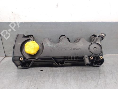 Used Valve cover FIAT BRAVO II (198_) 1.9 D Multijet (198AXB1A) (120 hp) 29424827