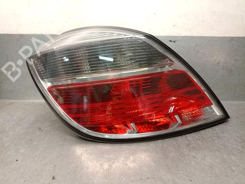 Used Left taillight OPEL ASTRA H (A04) 1.7 CDTI (L48) (100 hp) 32146541
