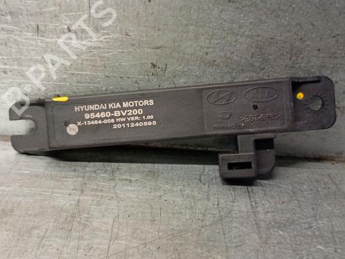Used Antenna/Base HYUNDAI BAYON (BC3) 1.0 T-GDI (101 hp) 28577308