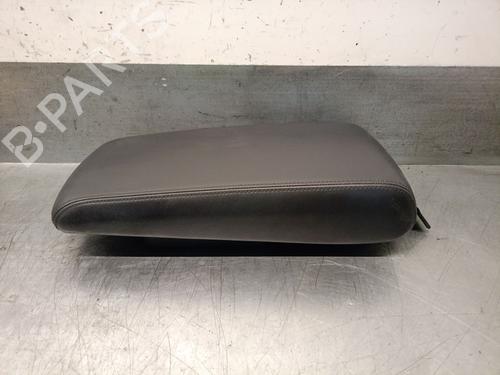 Used Armrest / Center console Armrest / Center console CHRYSLER 300C (LX, LE) 3.0 CRD (218 hp) 40611213 40611213