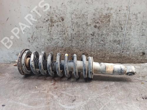 Used Right front shock absorber TOYOTA LAND CRUISER 90 (_J9_) 3.0 TD (KZJ90_, KZJ95_, KZJ90R, KZJ95R, KZJ90W, KZJ95W) (125 hp) 8213446