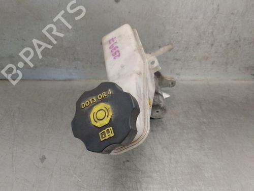 Brake master cylinder HYUNDAI i30 FASTBACK (PDE, PDEN) 1.4 T-GDI | BP35804798M77 - Image 2