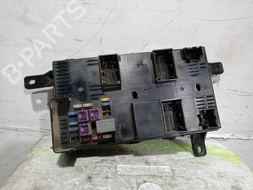 Used Fuse box AUDI A4 B6 Convertible (8H7) 1.8 T (163 hp) 23079305